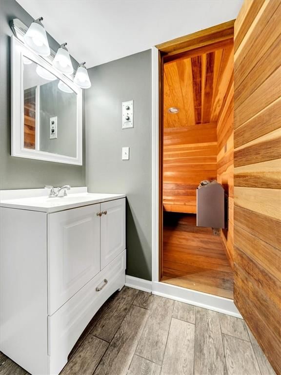 302 Duke Gibson Drive — photo 28