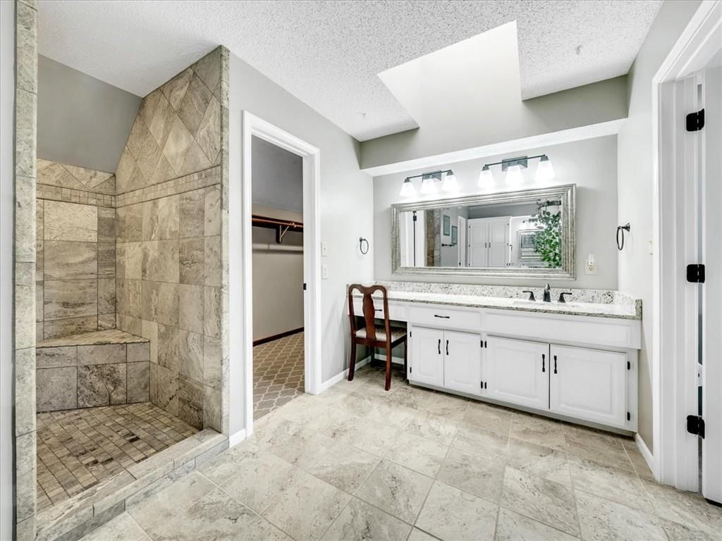 302 Duke Gibson Drive — photo 34