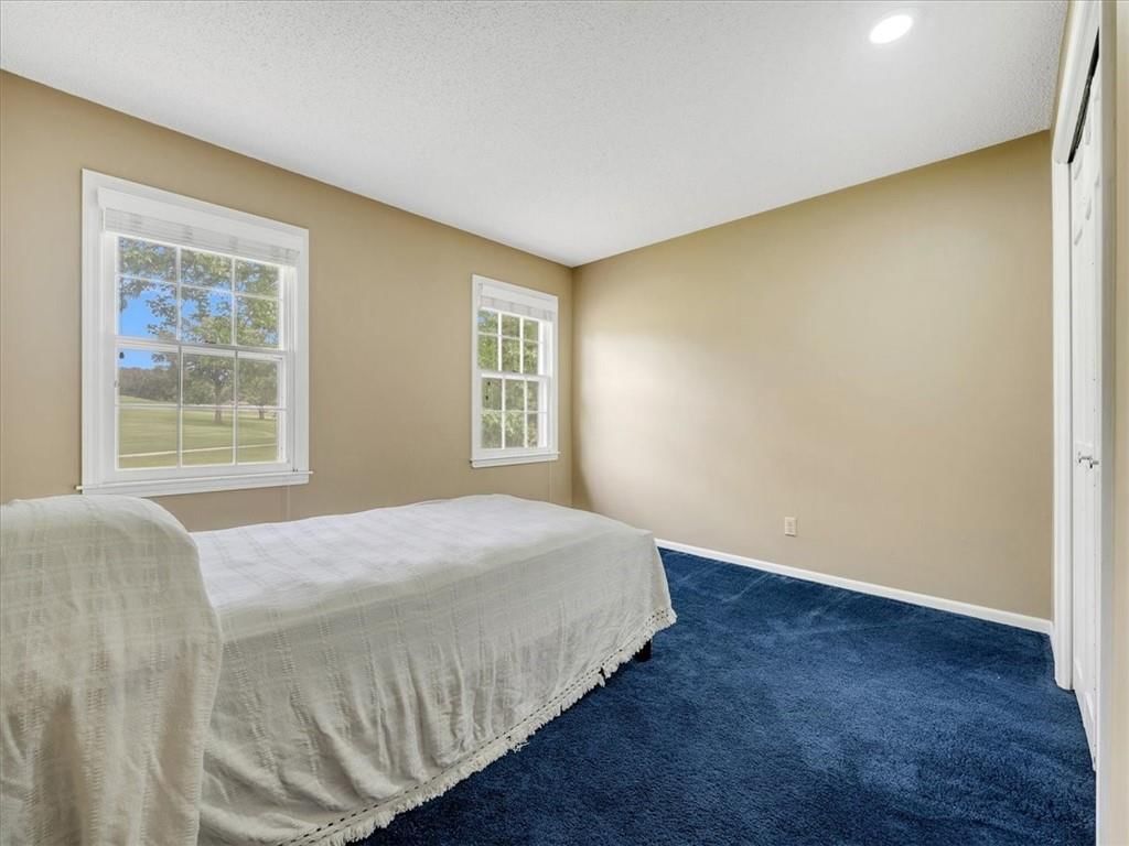 302 Duke Gibson Drive — photo 41