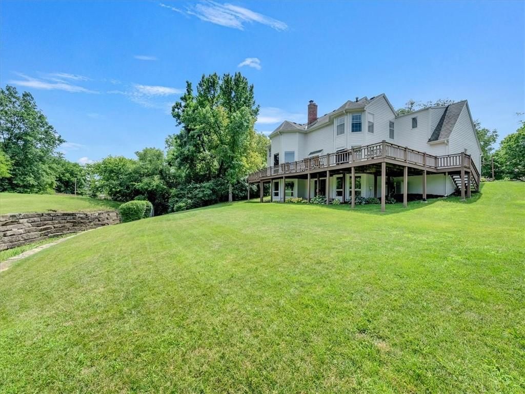302 Duke Gibson Drive — photo 45