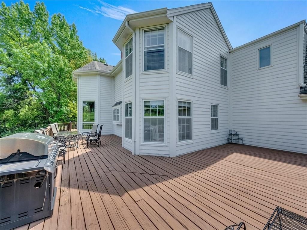 302 Duke Gibson Drive — photo 46