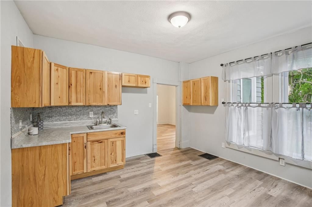 311 N Water Street — photo 10