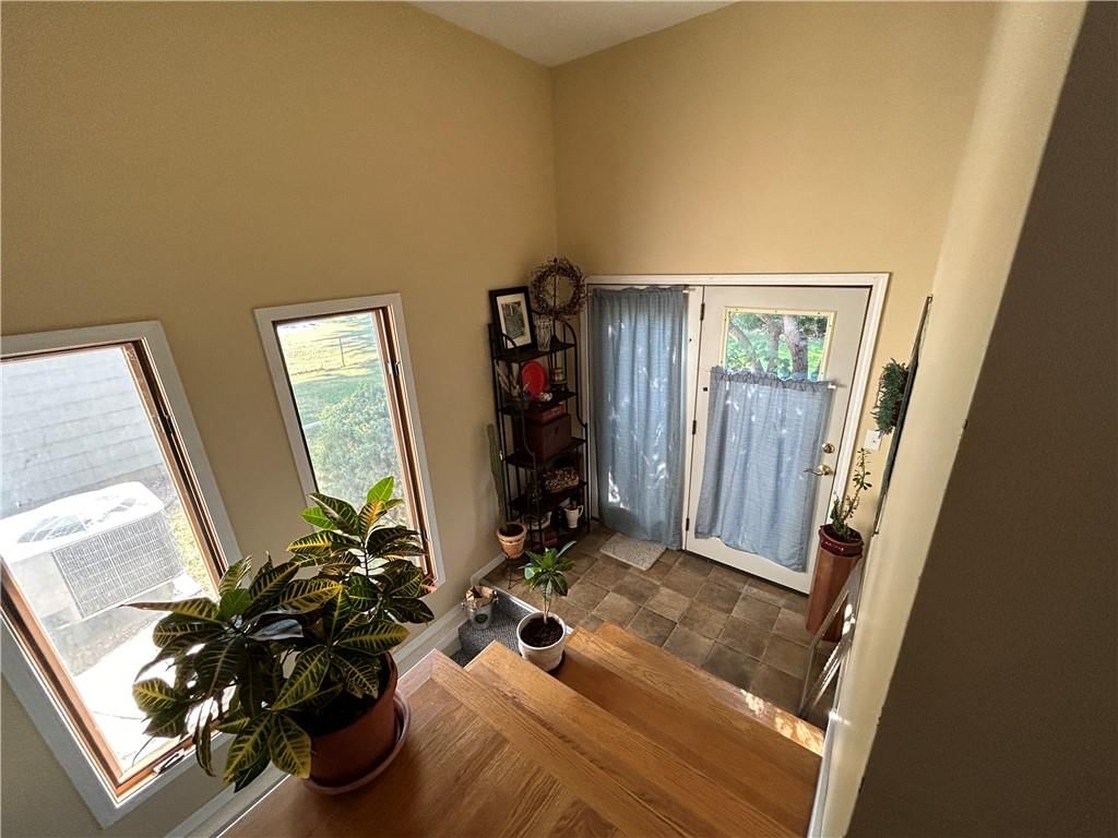 2620 Clay Street — photo 17