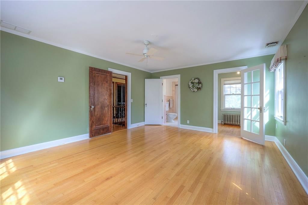 Photo 30 of 49 - 222 W 68th Street