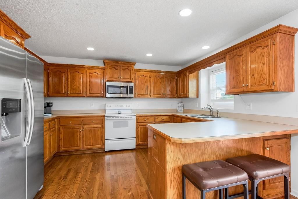 Photo 10 of 35 - 1807 NW 79th Street