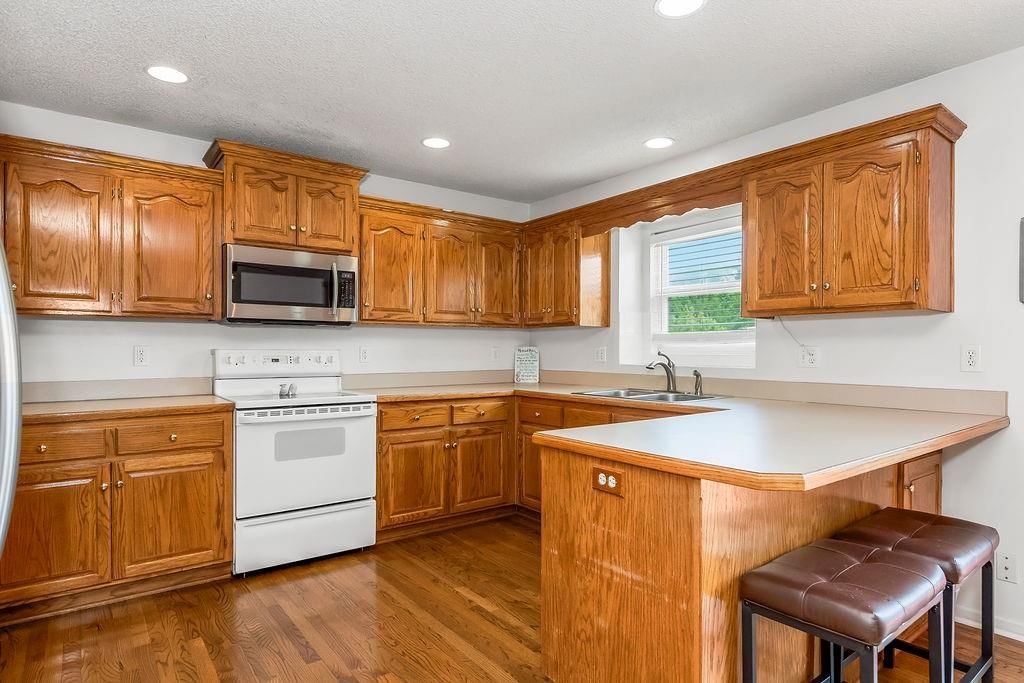 Photo 11 of 35 - 1807 NW 79th Street