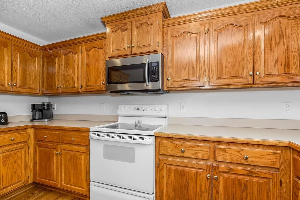 Photo 12 of 35 - 1807 NW 79th Street