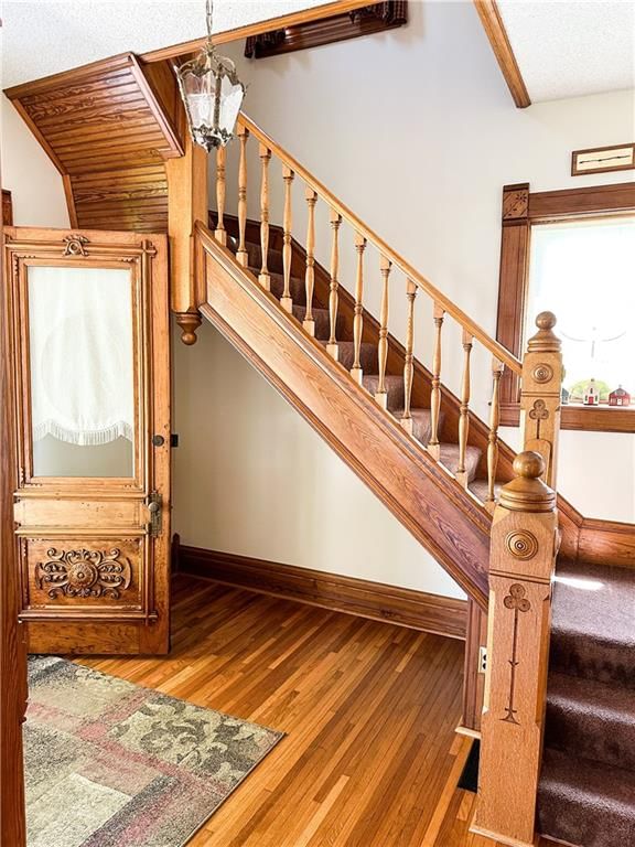 713 Brookfield Avenue — photo 6