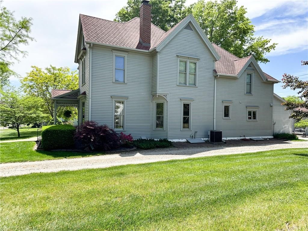 713 Brookfield Avenue — photo 24