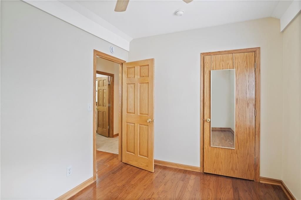 4408 State Line Road — photo 13