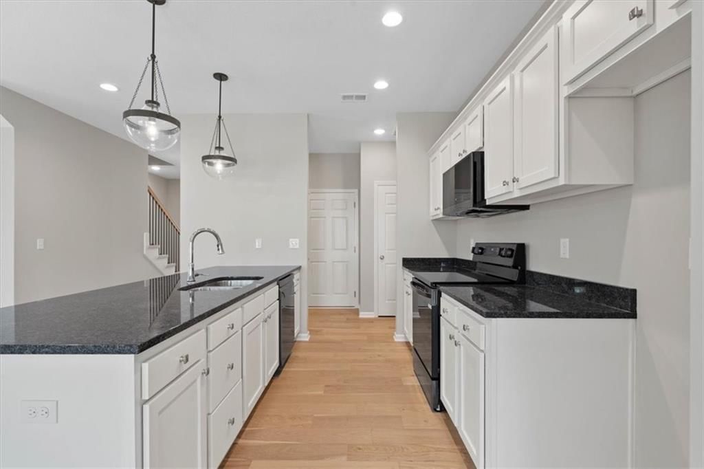 7808 NW 122nd Street — photo 9