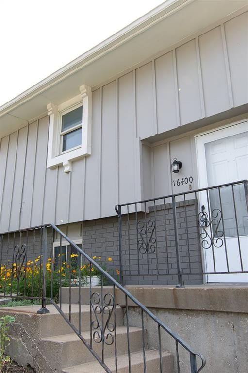 Photo 26 of 26 - 16400 W 123rd Street