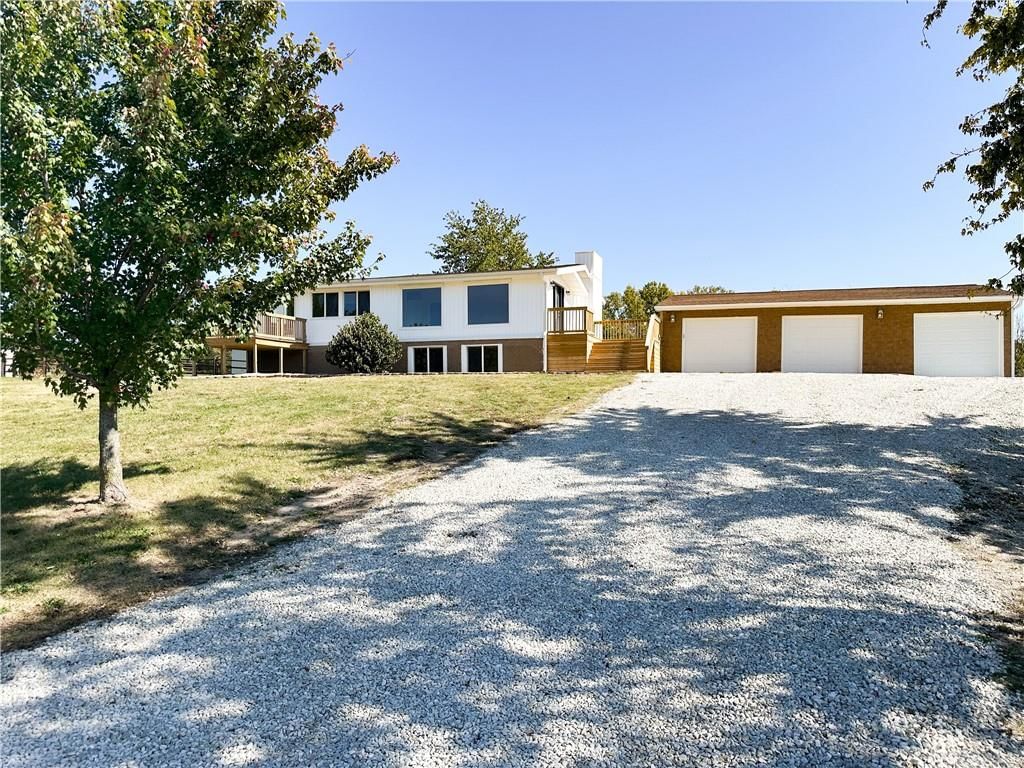 27152 Joiner Drive — photo 2