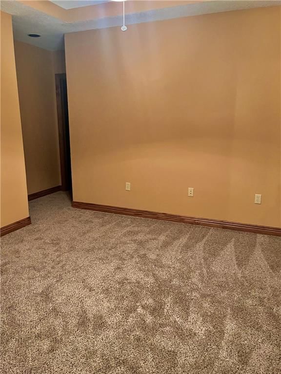 107 W Mckinley Street — photo 30