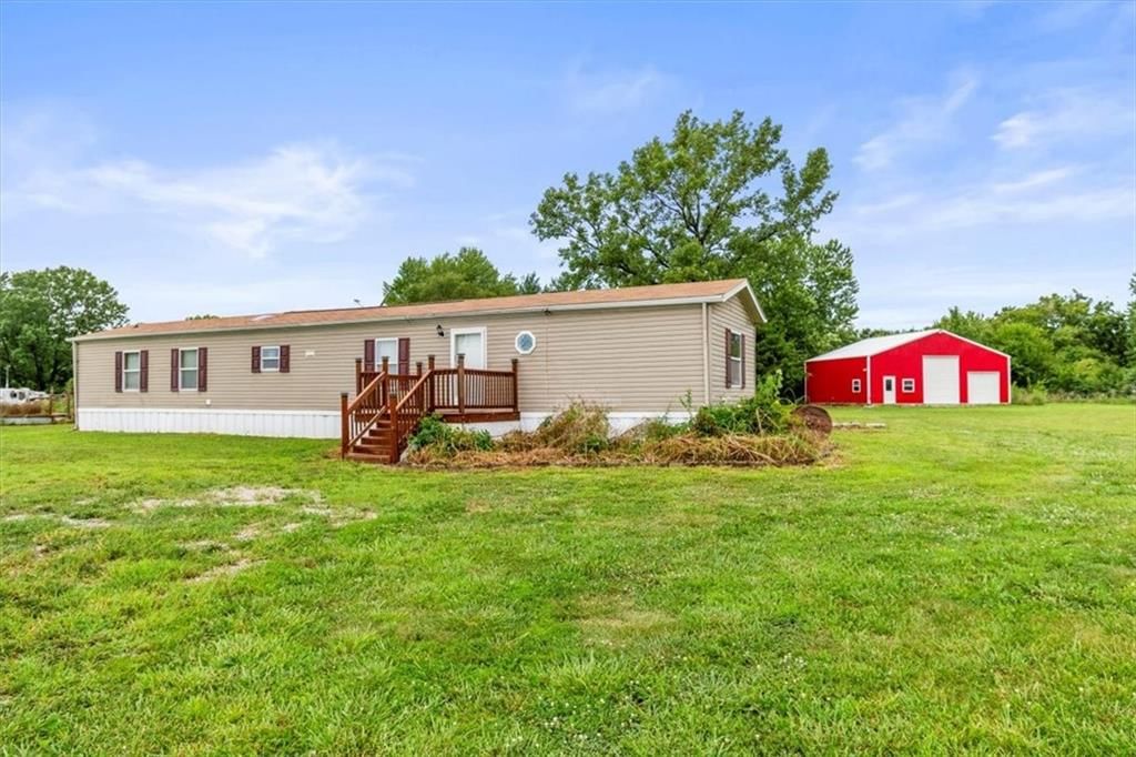 Photo 7 of 29 - 24910 S Oak Avenue