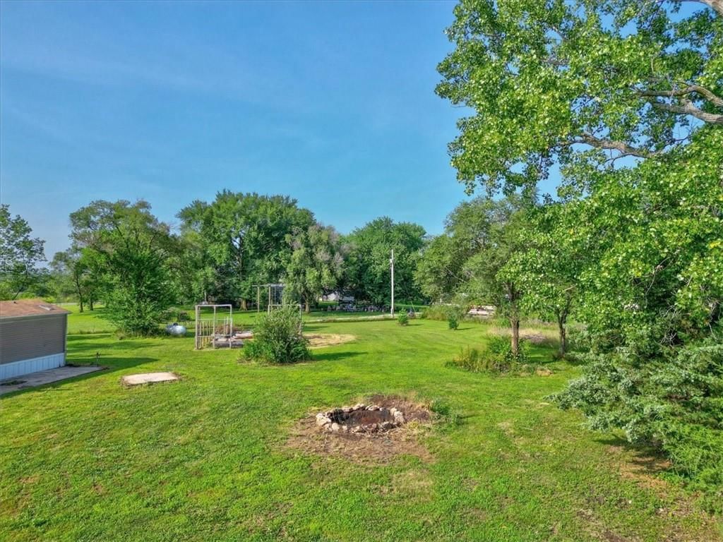 Photo 23 of 29 - 24910 S Oak Avenue