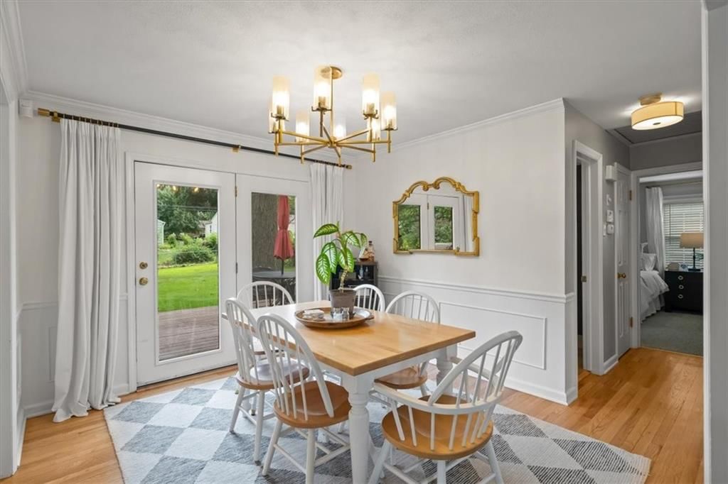 Photo 8 of 27 - 5207 W 76th Street