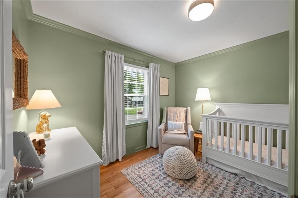 Photo 16 of 27 - 5207 W 76th Street