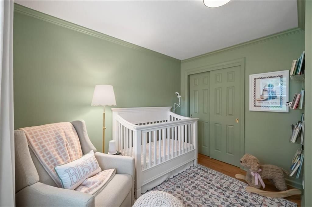 Photo 17 of 27 - 5207 W 76th Street