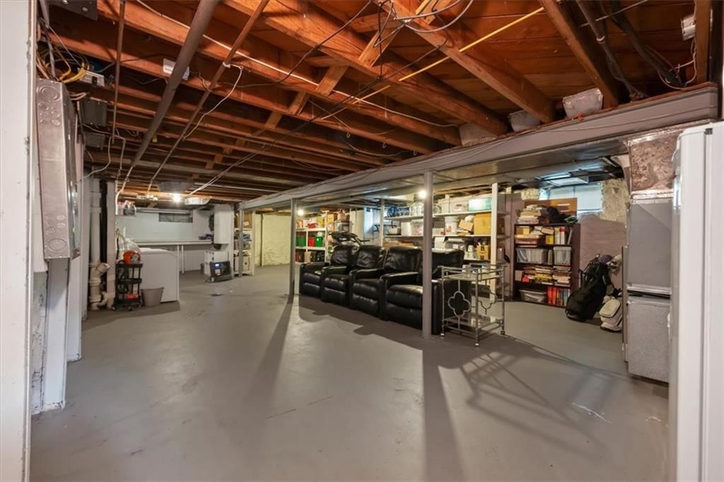 Photo 25 of 27 - 5207 W 76th Street