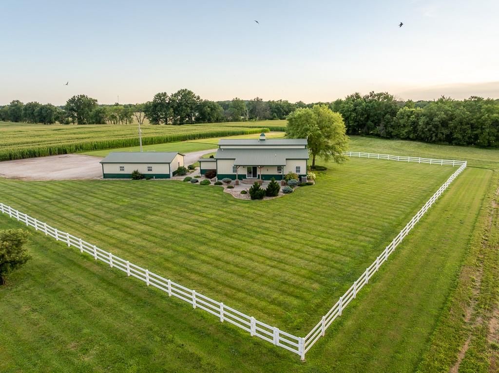 520 NE 15504 County Road — photo 12