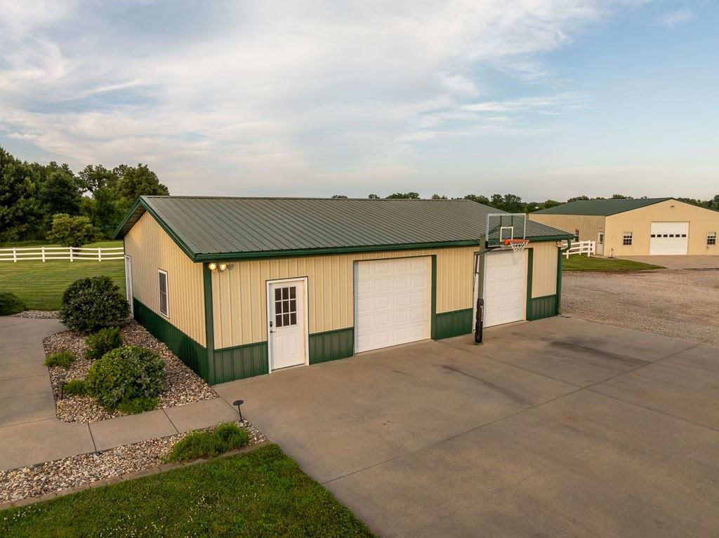 520 NE 15504 County Road — photo 19