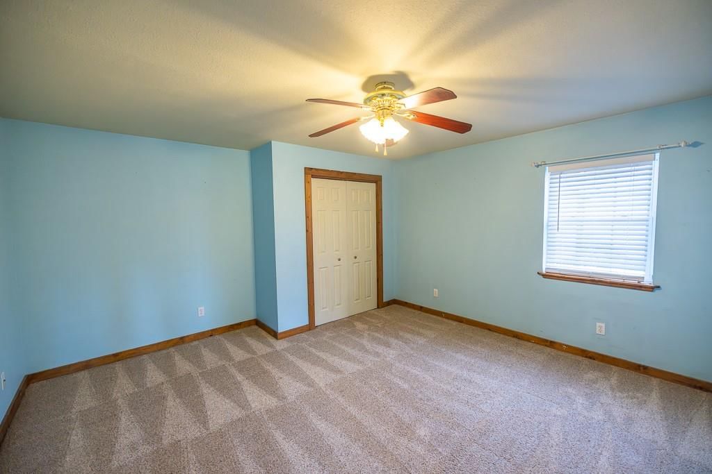 520 NE 15504 County Road — photo 37