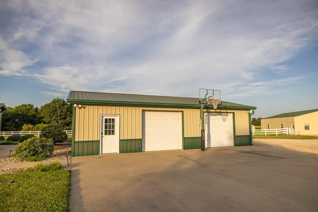 520 NE 15504 County Road — photo 70