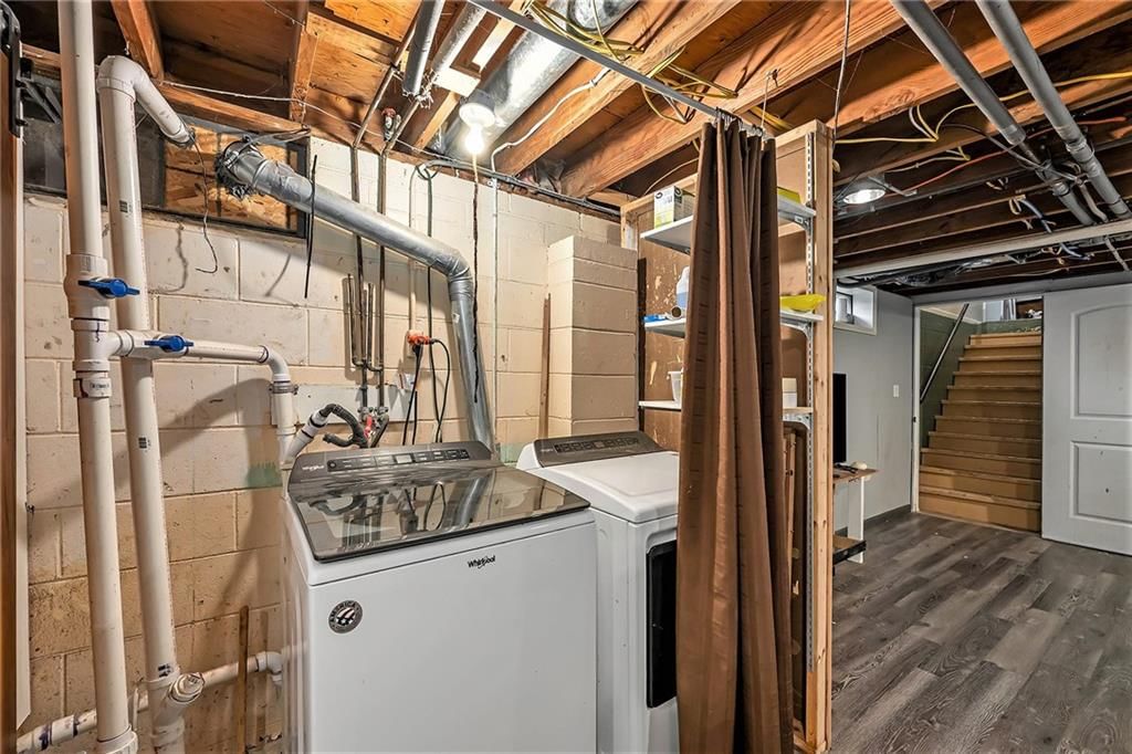 Photo 32 of 38 - 3205 Doniphan Avenue