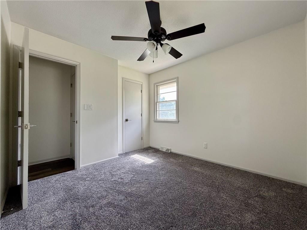 Photo 17 of 30 - 15012 E 33rd Street S