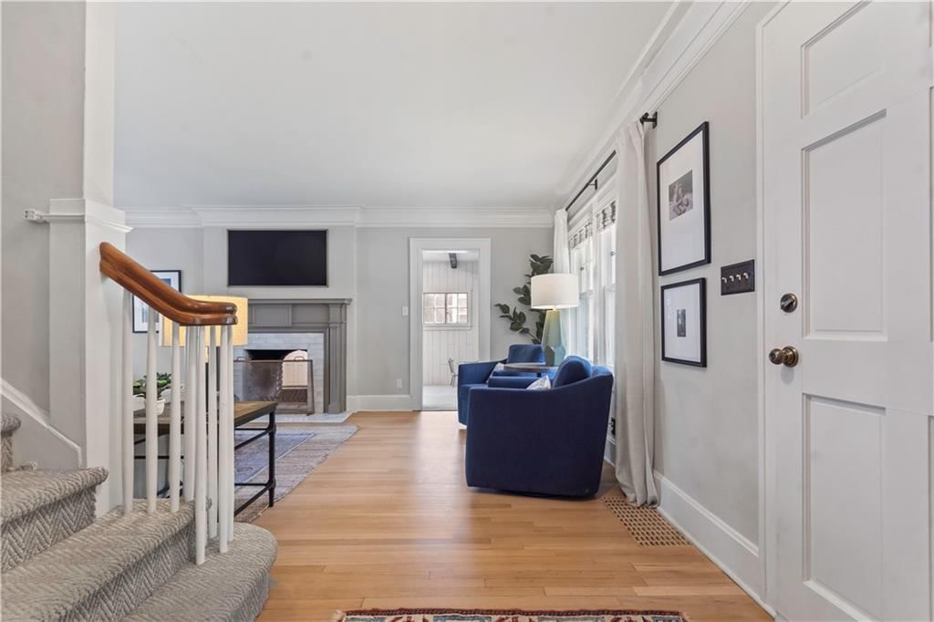 Photo 6 of 48 - 16 W 69th Street
