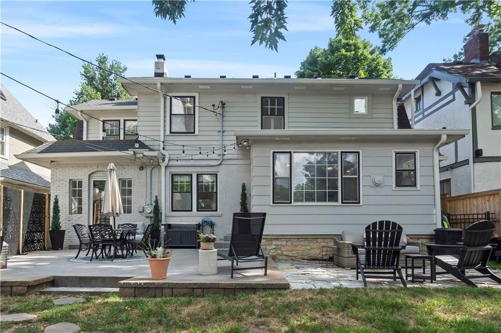 Photo 48 of 48 - 16 W 69th Street