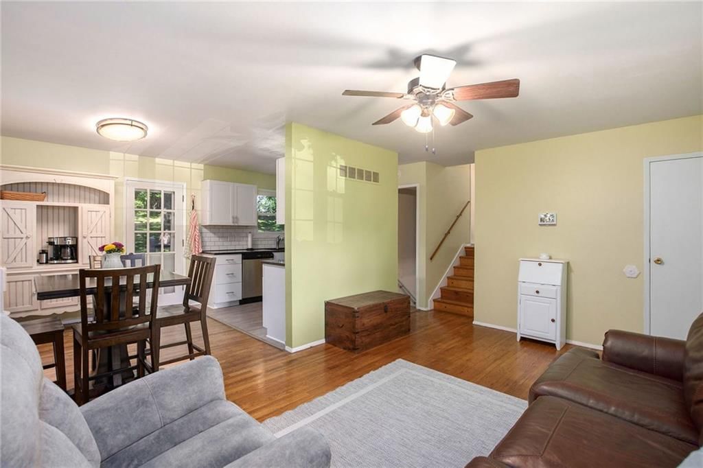8156 NE San Rafael Drive — photo 9