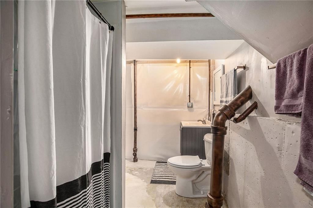 8156 NE San Rafael Drive — photo 18