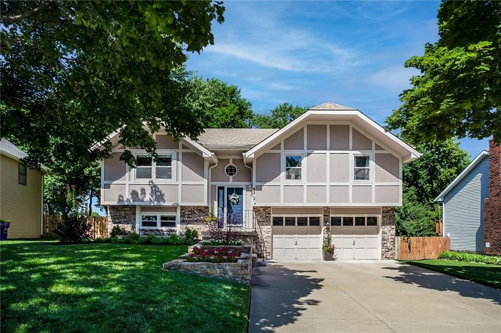 8212 TWILIGHT Lane — photo 1