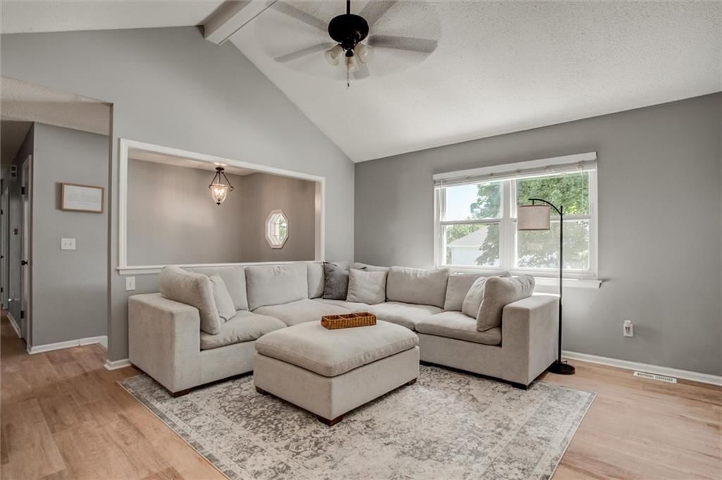 8212 TWILIGHT Lane — photo 4