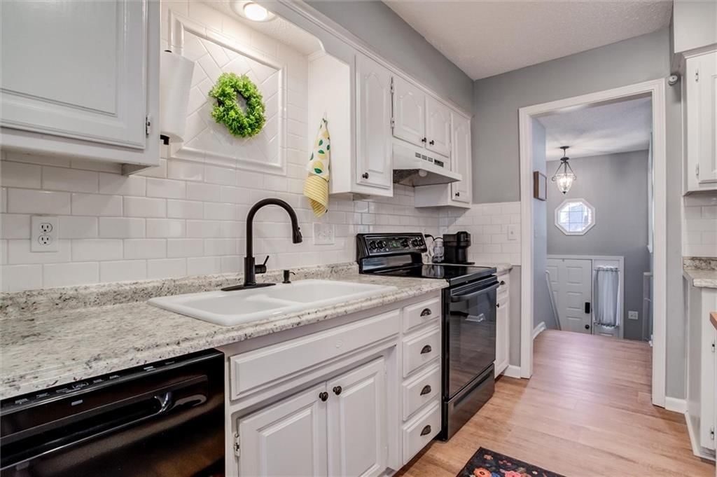 8212 TWILIGHT Lane — photo 11