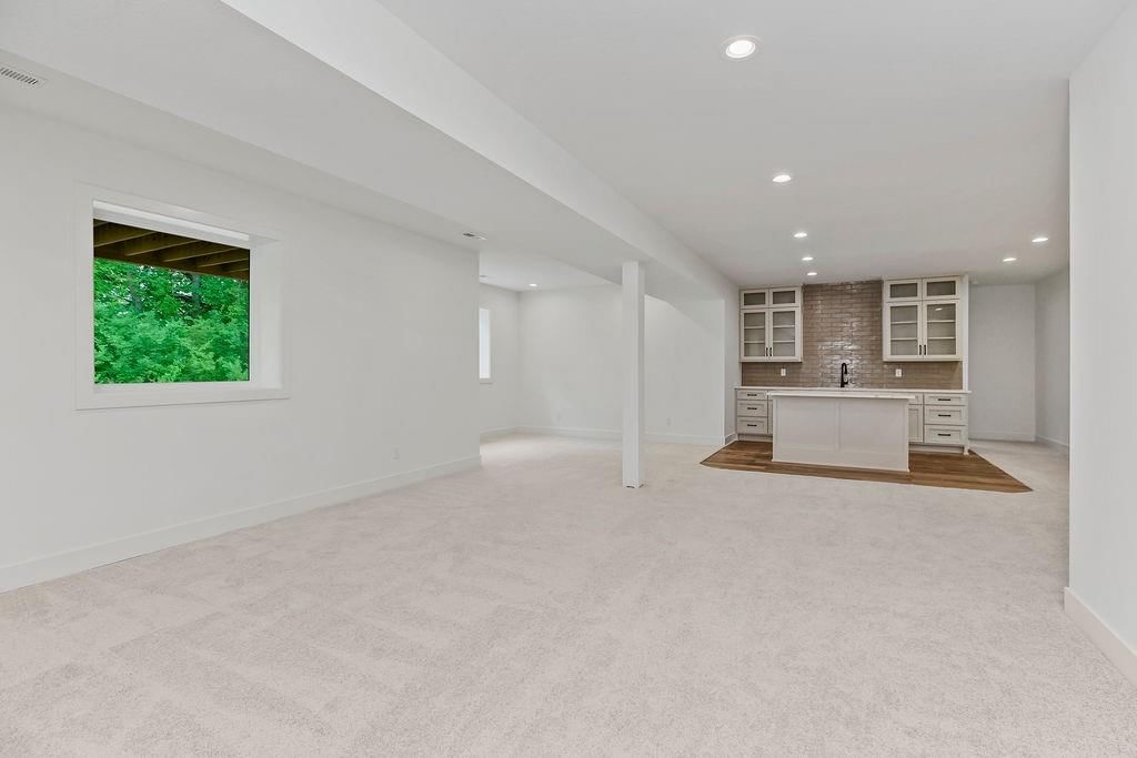 13985 Landon Street — photo 30
