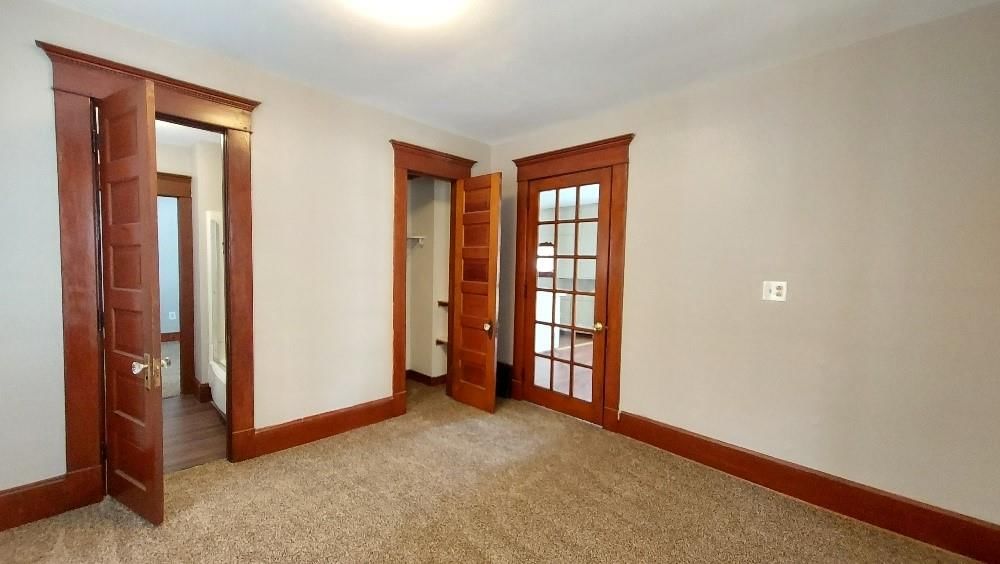 802 W 7th Street — photo 9