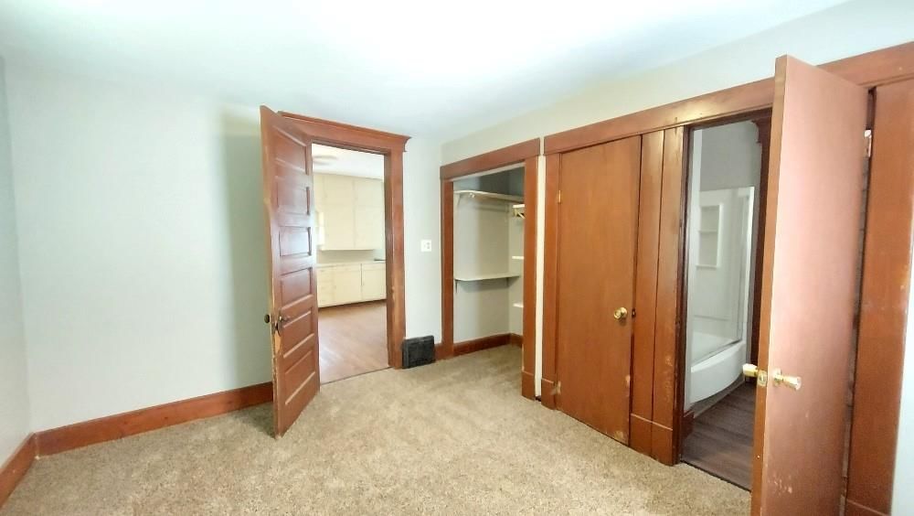 802 W 7th Street — photo 10