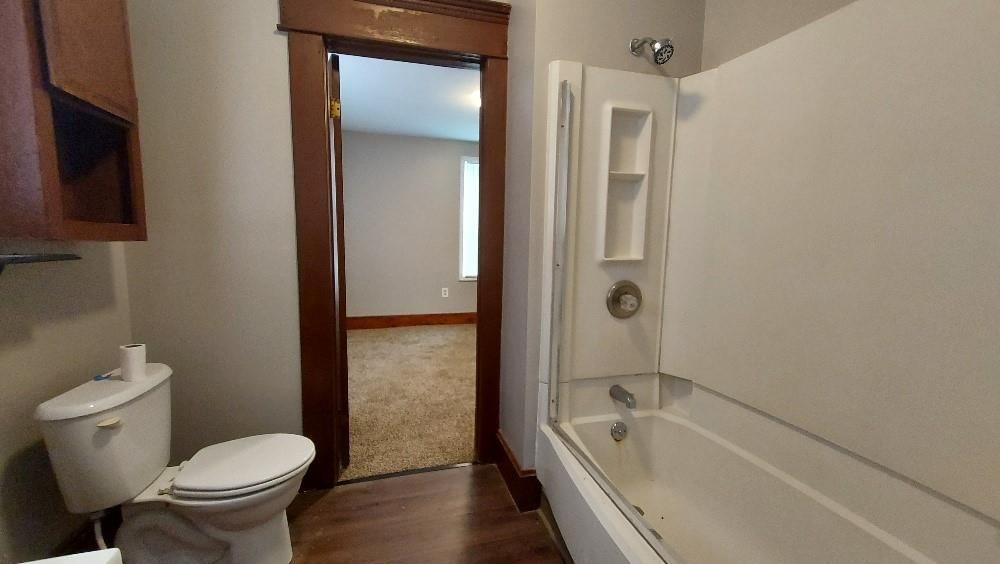 802 W 7th Street — photo 15