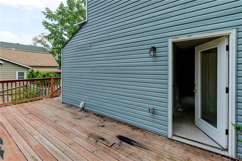 520 Spruce Street — photo 9