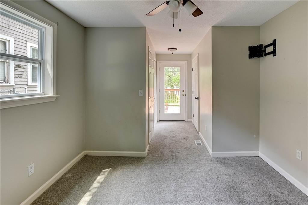 520 Spruce Street — photo 26