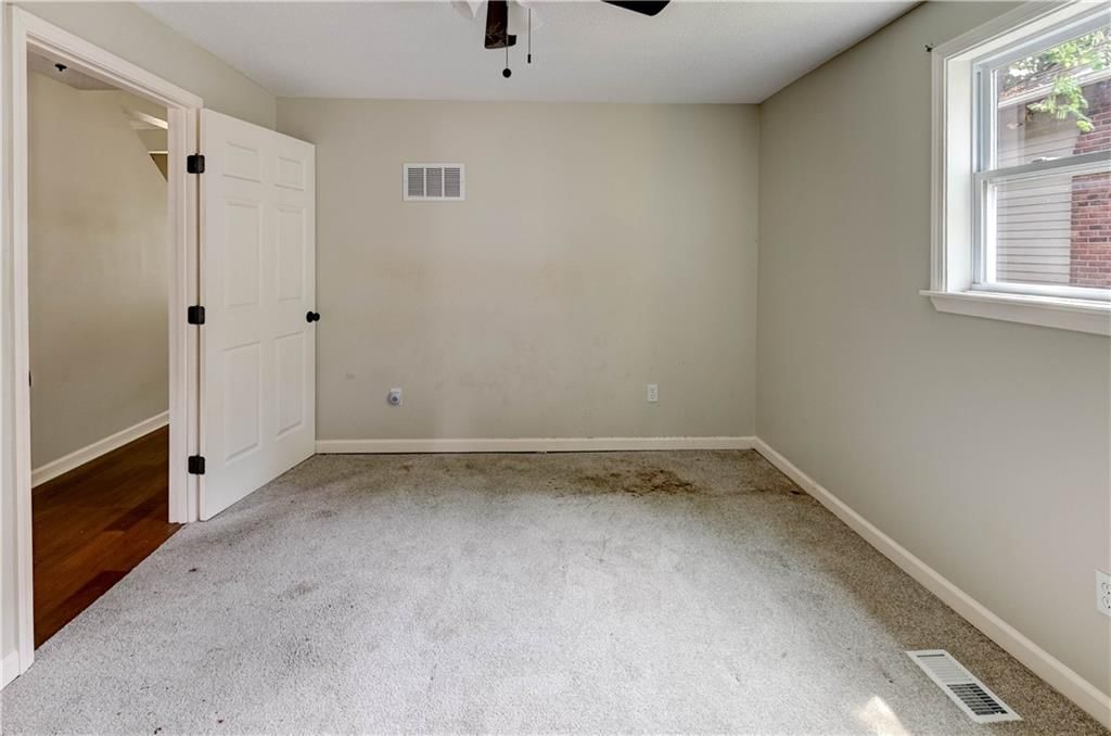 520 Spruce Street — photo 30