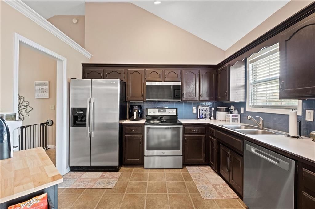1208 Dogwood Drive — photo 12