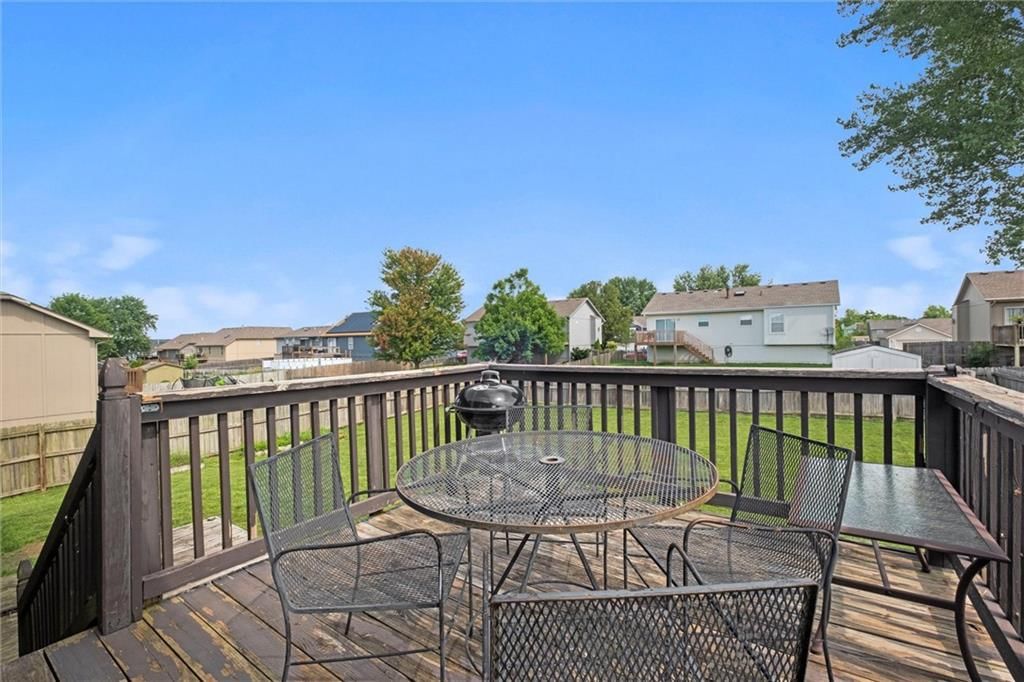 1208 Dogwood Drive — photo 29