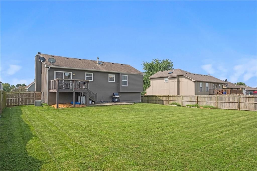1208 Dogwood Drive — photo 32