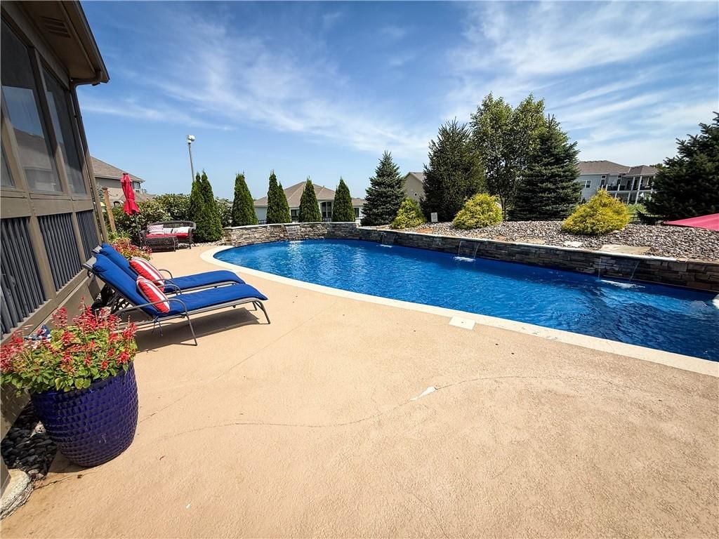 1225 Kingsland Circle — photo 3
