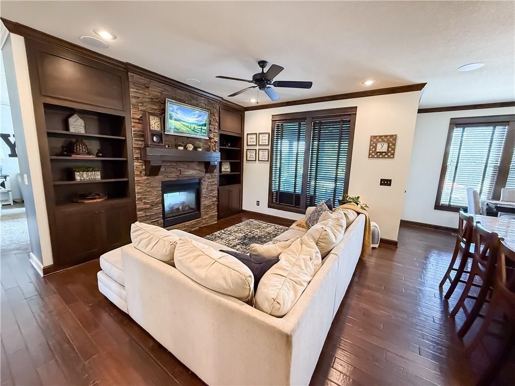 1225 Kingsland Circle — photo 12