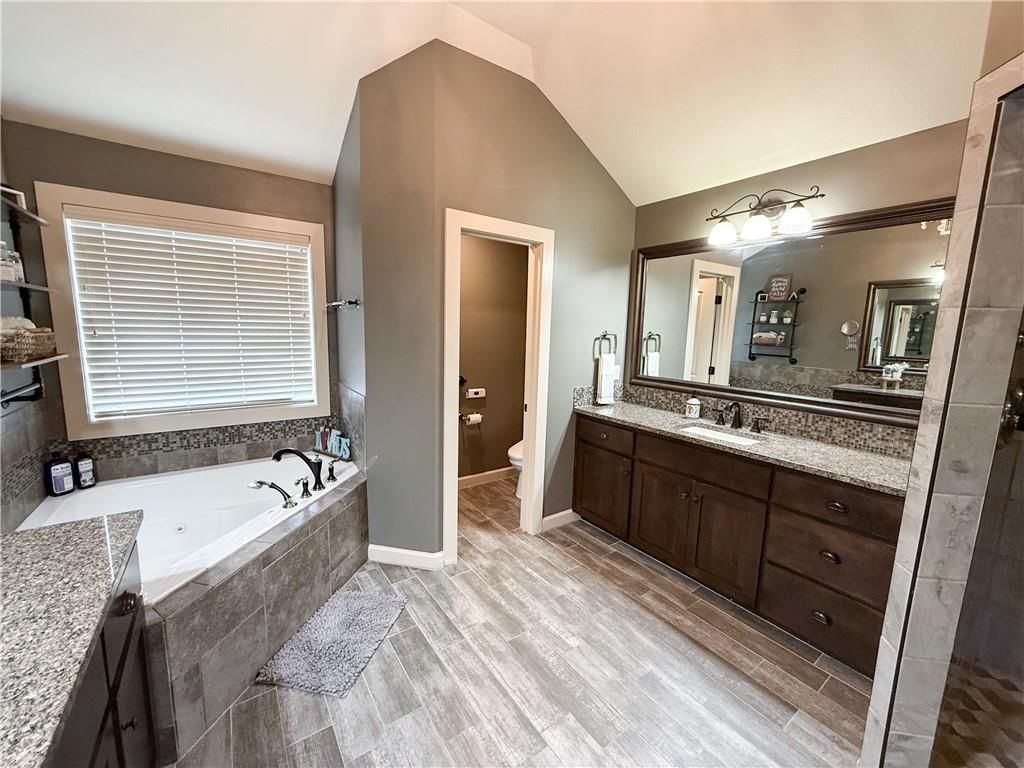 1225 Kingsland Circle — photo 17